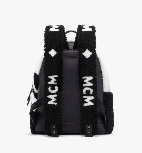 MCMリュック コピー STARK CONTRAST LOGO SHEARLING BACKPACK MMK9AVE17WD